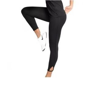 Nike yoga 7/8 black leggings size S Small NWT
